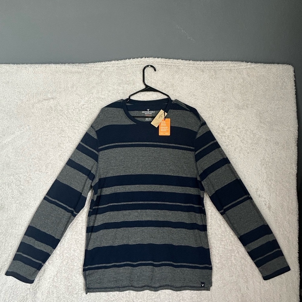 American Eagle Long Sleeve T Shirt Men Size XL Blue Striped Thermal Preppy NWT